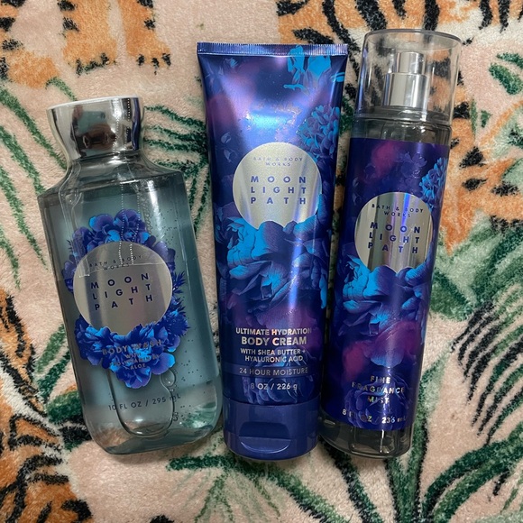 NWT Moon Light Path - Picture 1 of 3